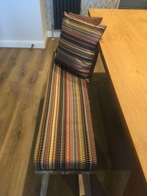 RefurbishedFabric Upholstered Armchair